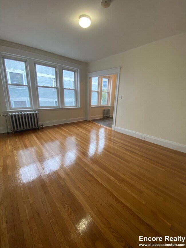 Building Photo - 1164 Boylston St
