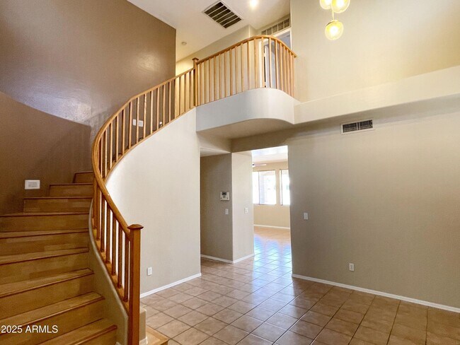 Building Photo - 7324 W Forest Grove Ave