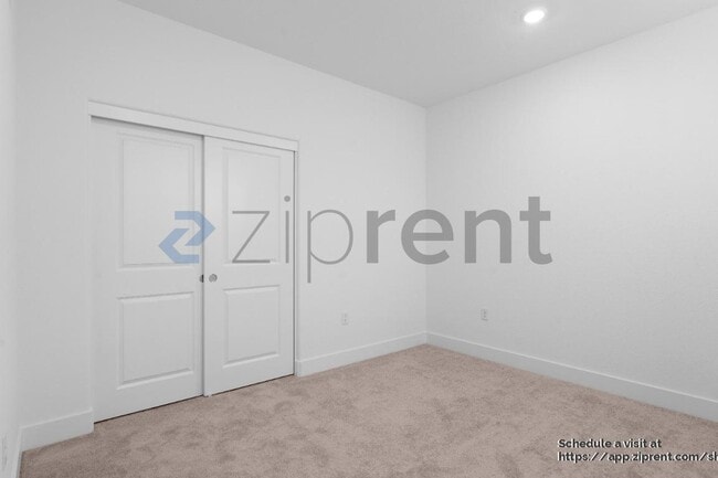 Building Photo - 8088 Monterey Pebble Wy