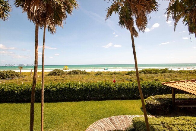 Building Photo - 5757 Collins Ave