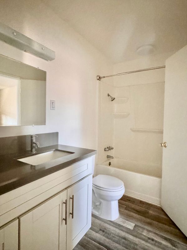 Building Photo - 8231 Tapia Via Dr