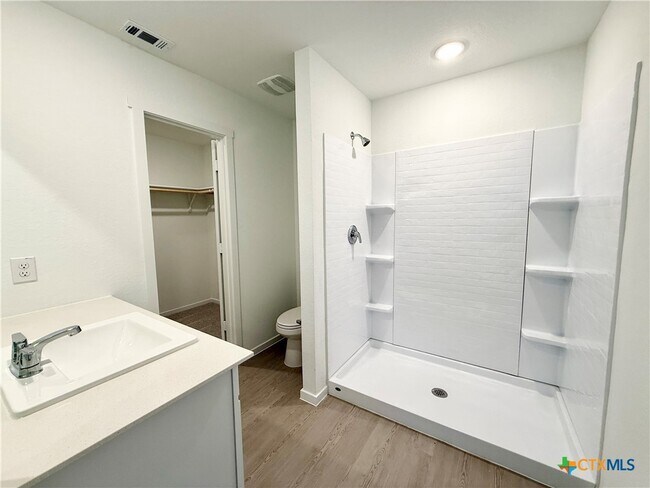 Building Photo - 311 Moscato Rd