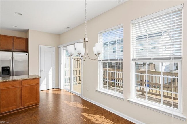 Building Photo - 4956 Almandine Ave