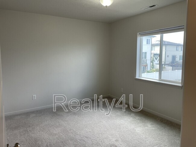 Building Photo - 1031 Molly Pitcher Cir