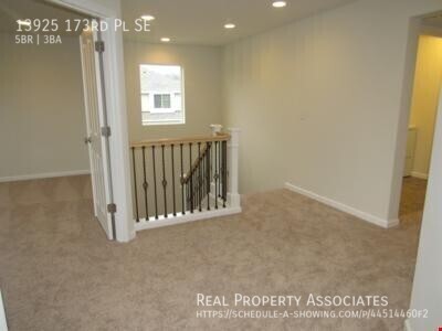 Building Photo - Beautiful Renton Home for Rent