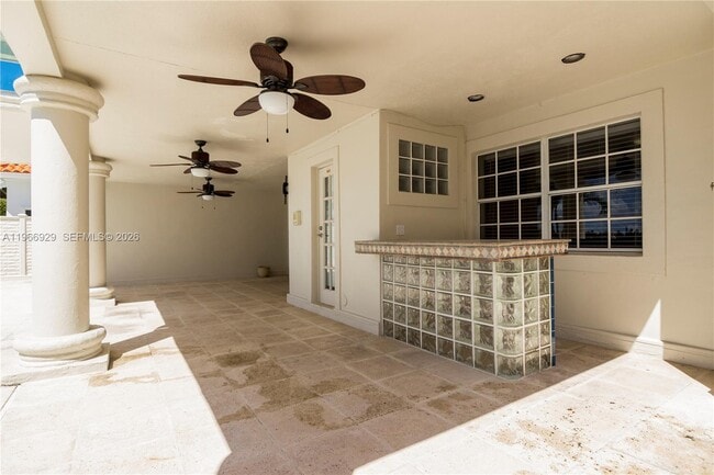 Building Photo - 1400 Stillwater Dr