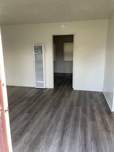 Building Photo - 7823 Sterling Ave