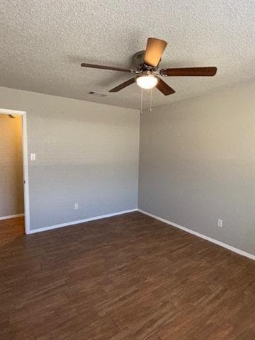 Building Photo - 912 Meadowbrook Dr