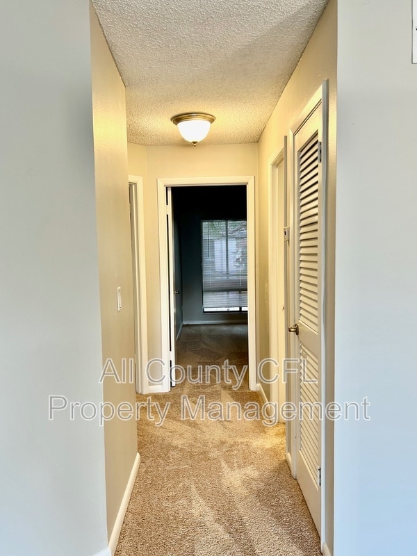 Building Photo - 4371 Aqua Vista Dr