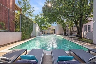 Building Photo - 1393 Arlington St