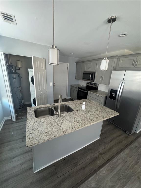 Building Photo - 248 Upshaw St SW