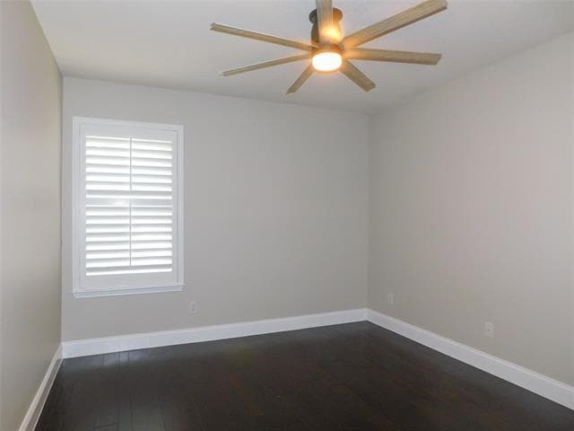 Building Photo - 3512 Yale Dr