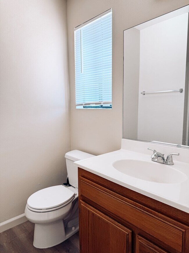 Building Photo - 6152 Orange Ave