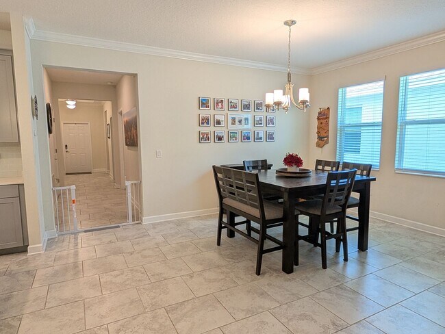 Building Photo - Beautiful 4/3 Home For Rent in Storey Lake...