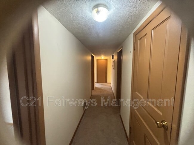 Building Photo - 40 Race St