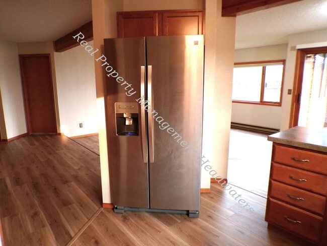 Building Photo - 2 Bed 2 Bath Condo For Rent