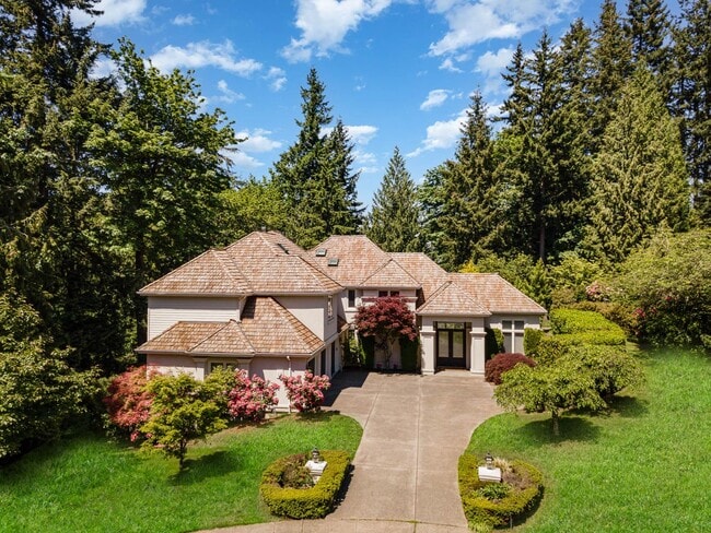 Primary Photo - 4Bd/3.5Ba Issaquah Home
