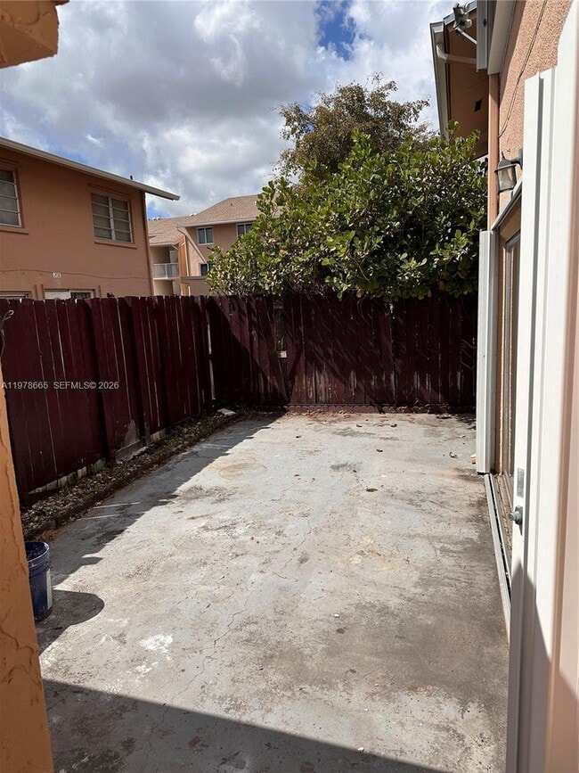 Building Photo - 8440 SW 154th Cir Ct