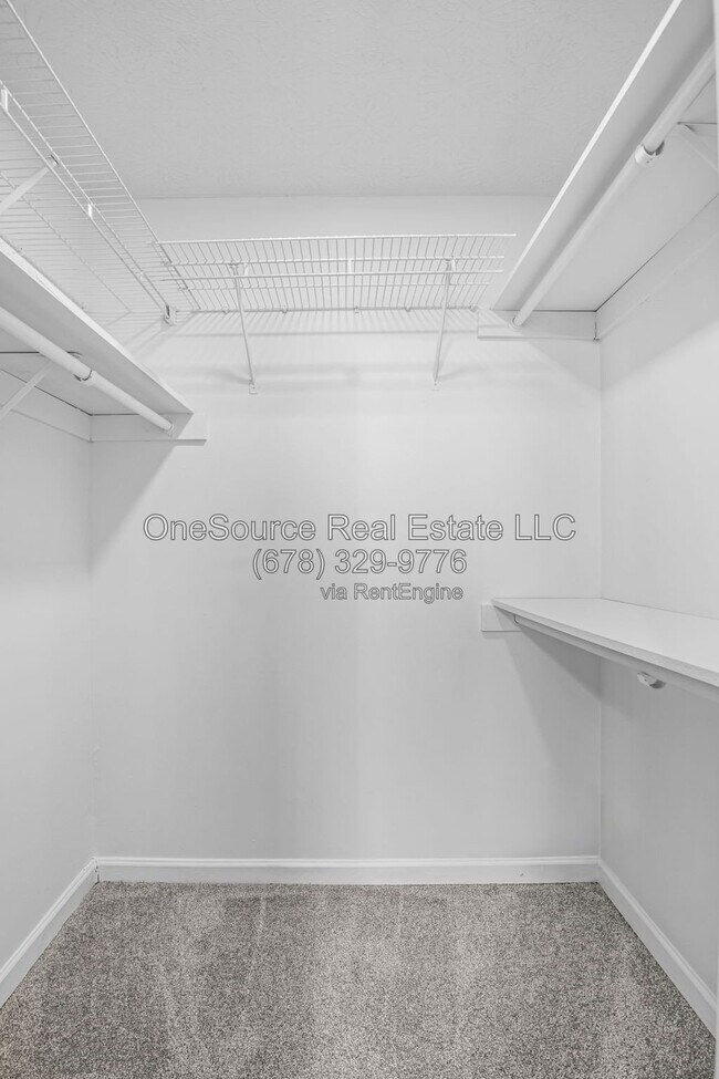 Building Photo - 1806 Augusta Dr