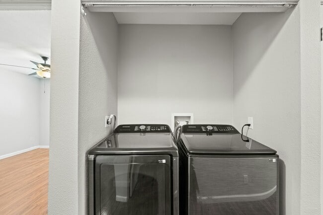 Building Photo - 51410 Avenida Villa