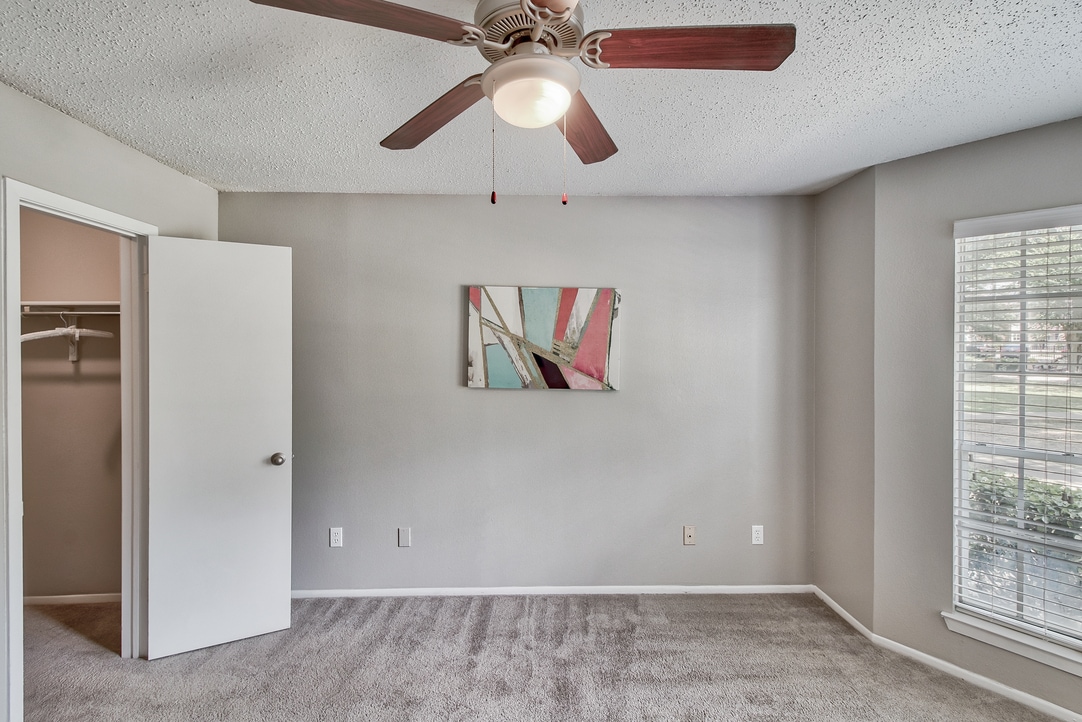 Building Photo - 12148 Jollyville Rd