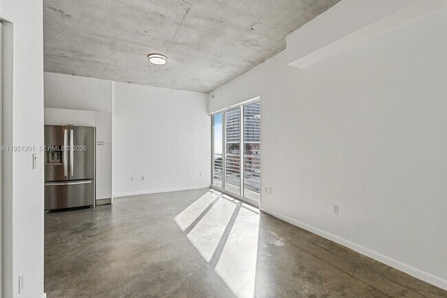 Building Photo - 133 NE 2nd Ave