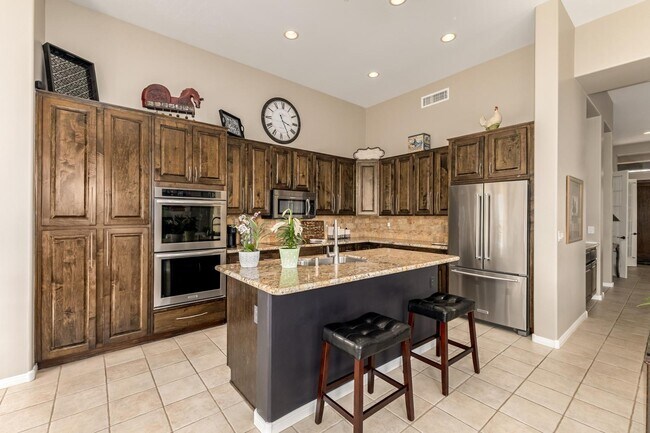 Building Photo - 28072 N 108th Way