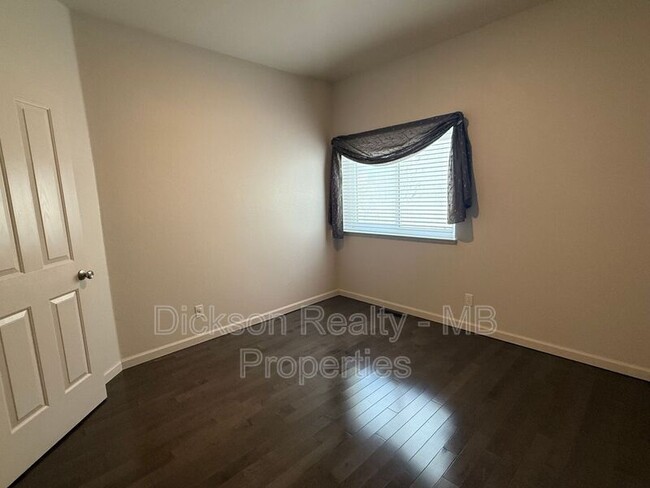 Building Photo - 4550 Lynnfield Ct
