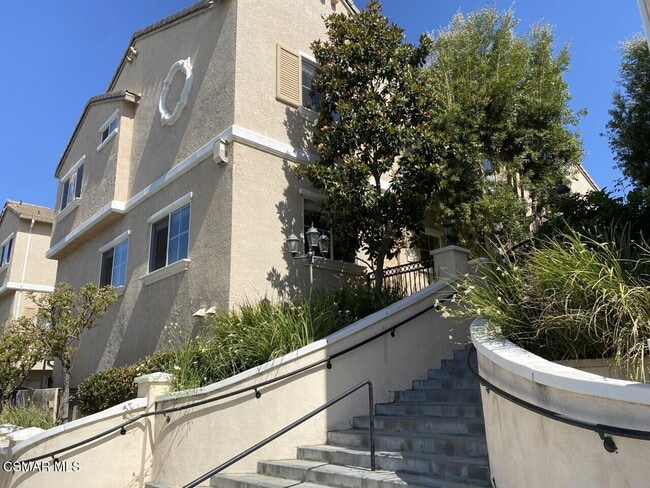 Building Photo - 9301 Shirley Ave