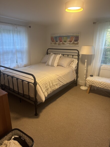 Building Photo - 3 Sylvan Cir