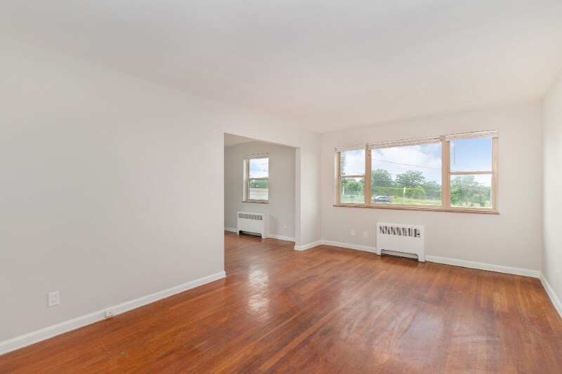 Building Photo - 1607 Asmann Ave