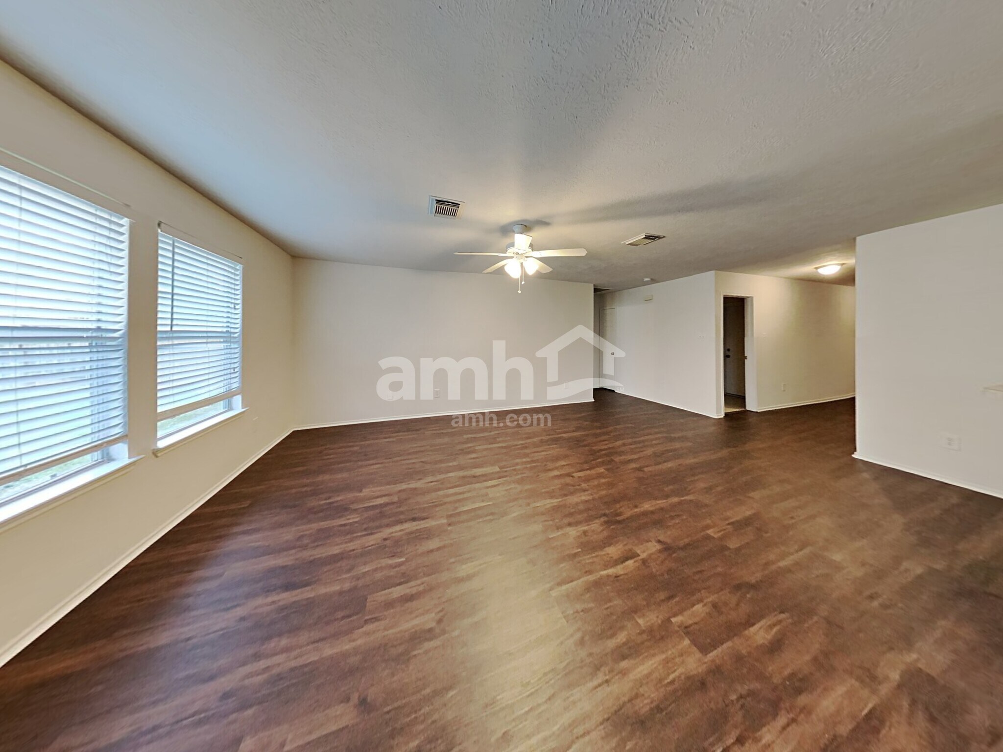 Building Photo - 21530 Daylily Hills Dr