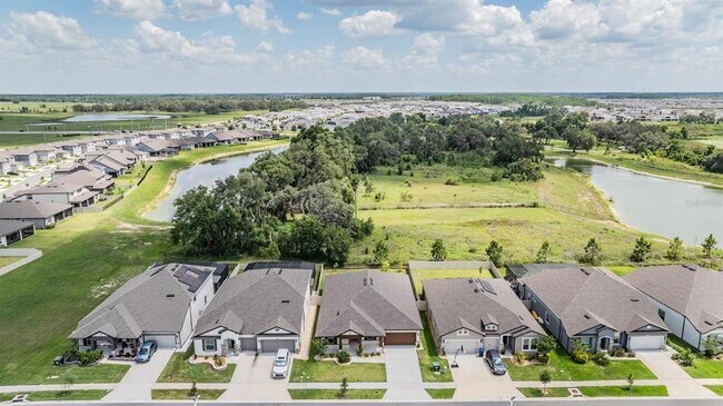 Building Photo - 9405 Ibis Grove Blvd