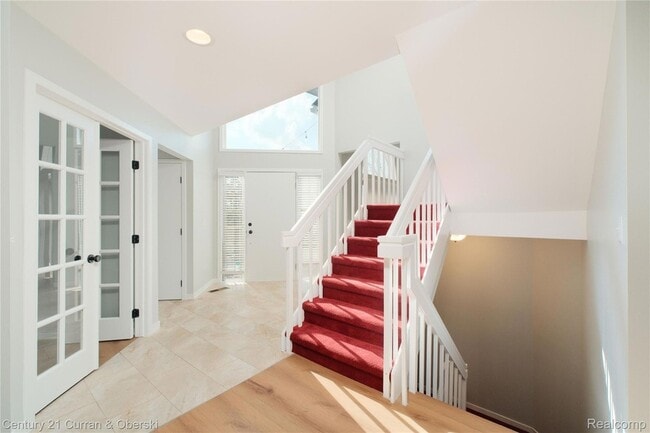 Building Photo - 1083 N Livernois Rd