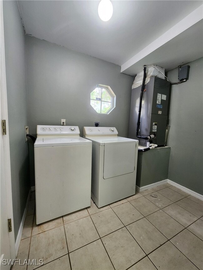 Building Photo - 2431 Hawks Preserve Dr