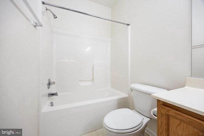 Building Photo - 9549 Wedge Way