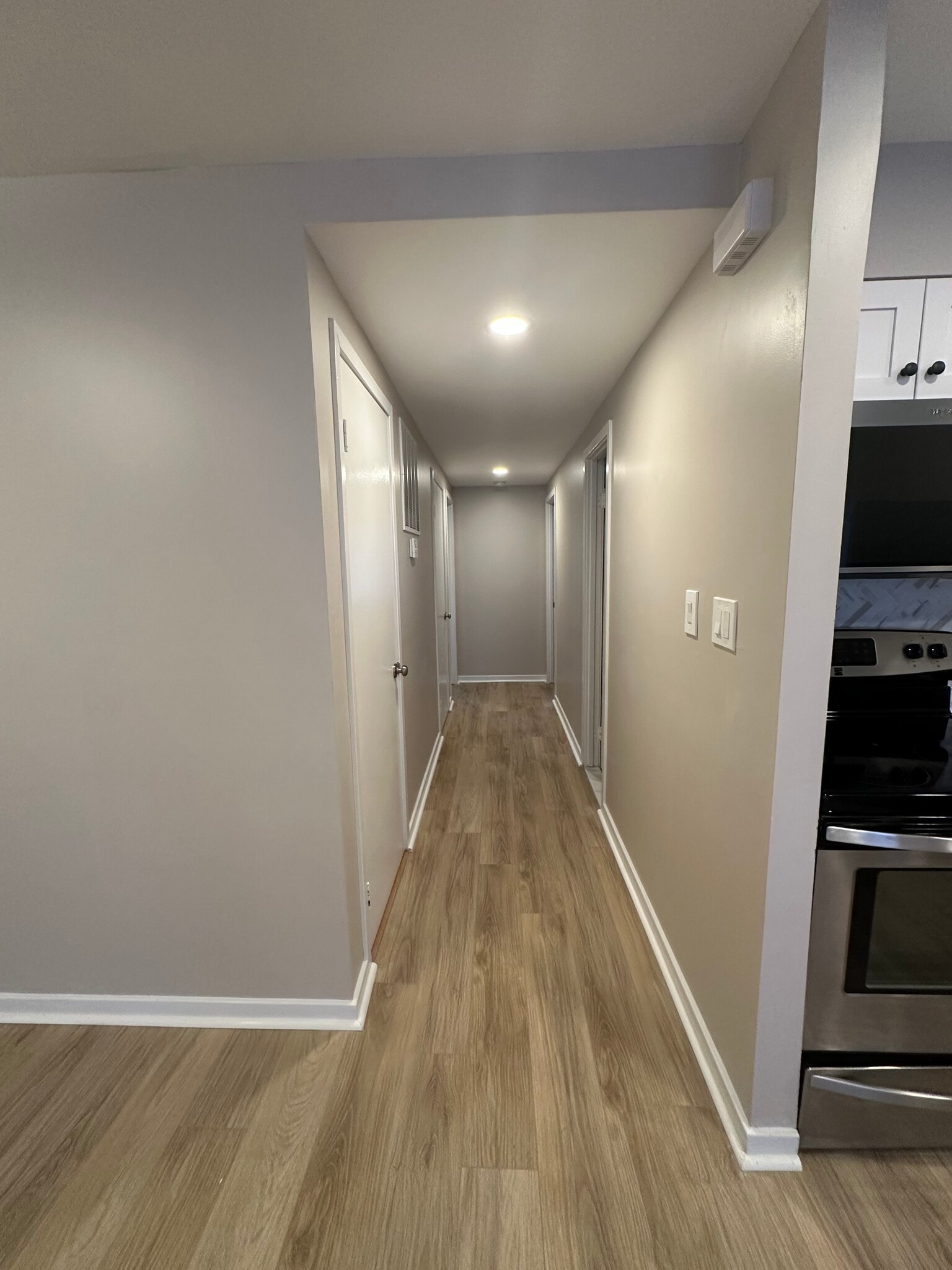 Hallway - 423 S Sharp St