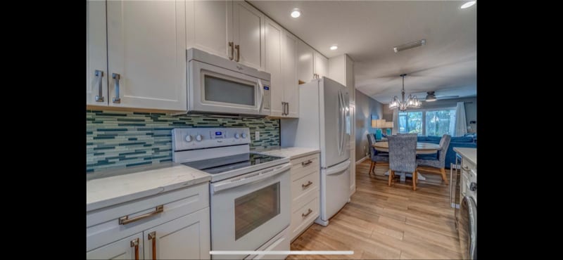 Building Photo - 4307 Gulf Dr