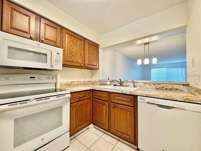 Building Photo - 5537 Sea Forest Dr