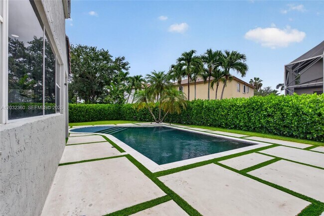 Building Photo - 2167 SW 176th Terrace