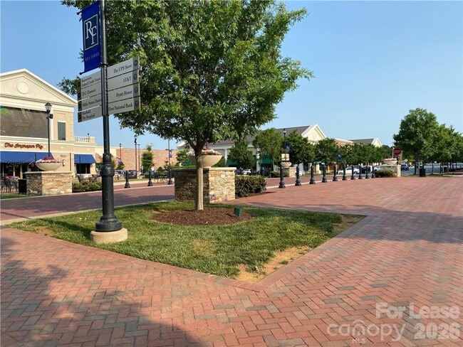 Building Photo - 6434 Raffia Rd