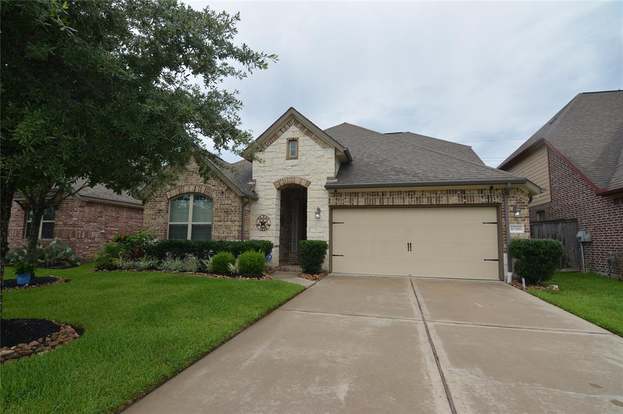 Building Photo - 10306 Hartfield Bluff Ln