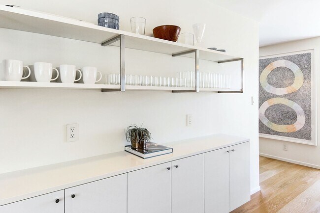 Building Photo - 75 Hancock St