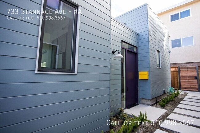 Building Photo - 733 Stannage Ave