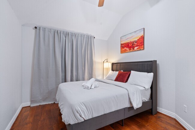 Building Photo - 7731 Malac Rd