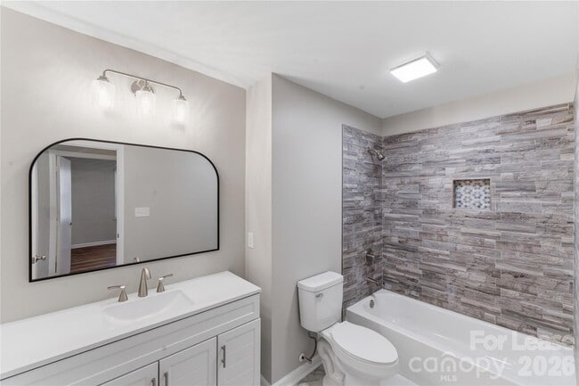 Building Photo - 527 Wilson Farm Rd