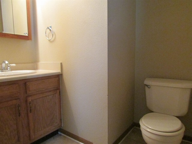 Building Photo - 5363 Rolling River Ct