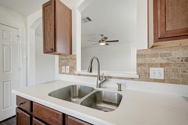 Building Photo - 13124 Winecup Mallow Trl