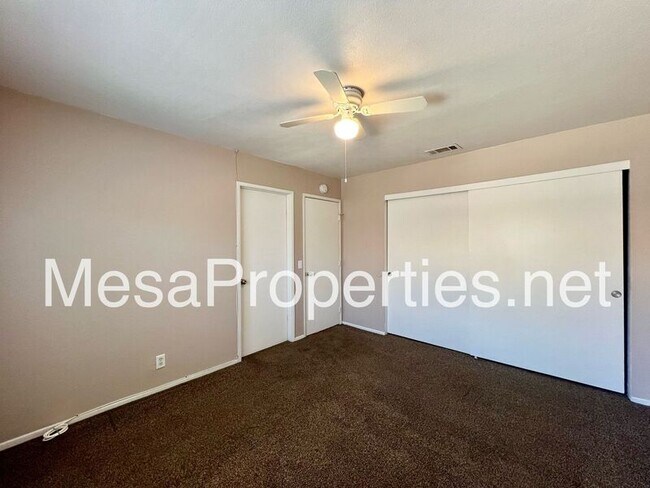 Building Photo - 21460 Laguna Rd