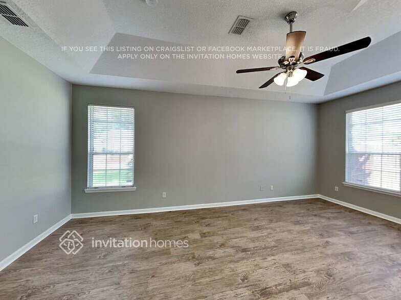 Building Photo - 4000 Sioux Cir